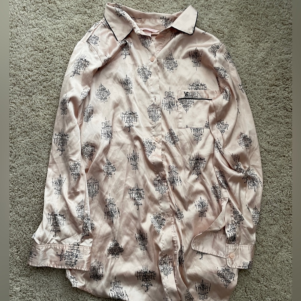 Victoria Secret Women’s Pink Silk Night Shirt Size Medium